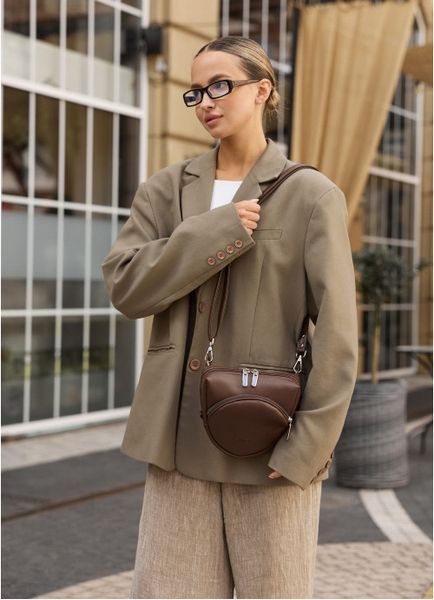 Жіноча кросбоді сумка бананка Sambag Sofi шоколад 88193020 фото